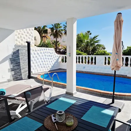 Apartament De Playa, *